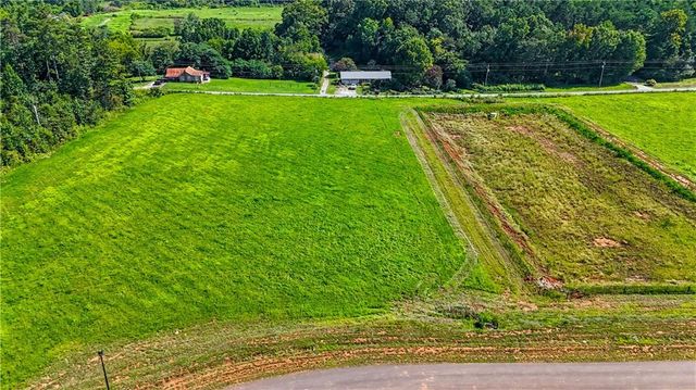 118 Palisade Drive, Rydal, GA 30171