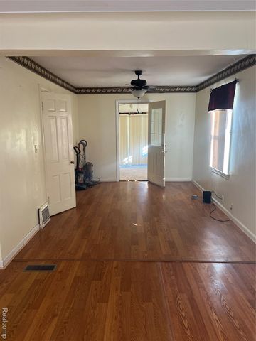 1730 Alto Avenue Se, Grand Rapids, MI 49507