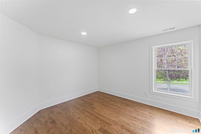 95 Harvest Ridge Road, Stratford, CT 06614