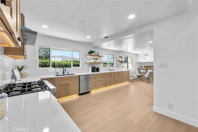 3114 S Rene, Santa Ana, CA 92704