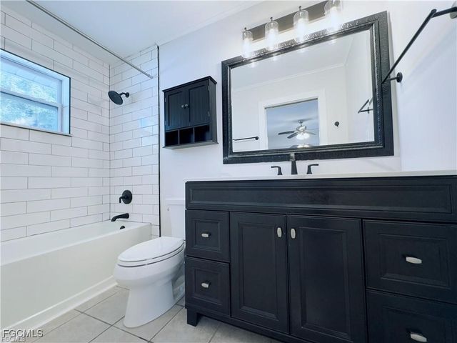 27111 Lavinka ST, Bonita Springs, FL 34135