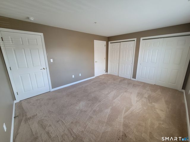 75 Washington Avenue 5-303, Hamden, CT 06518