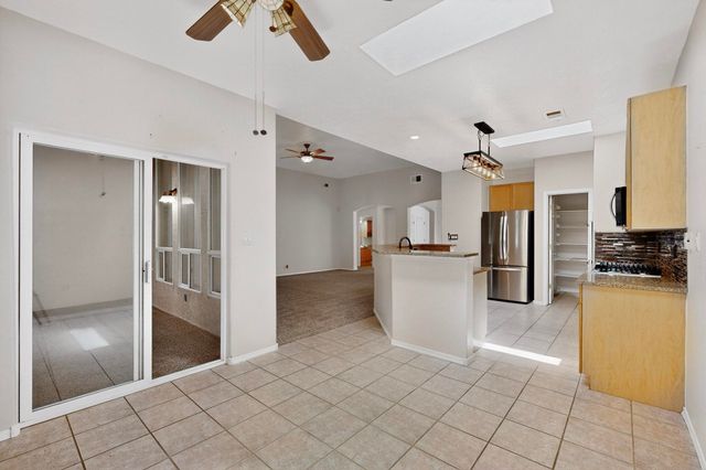 5013 BRIGHTON HILLS Drive NE, Rio Rancho, NM 87144