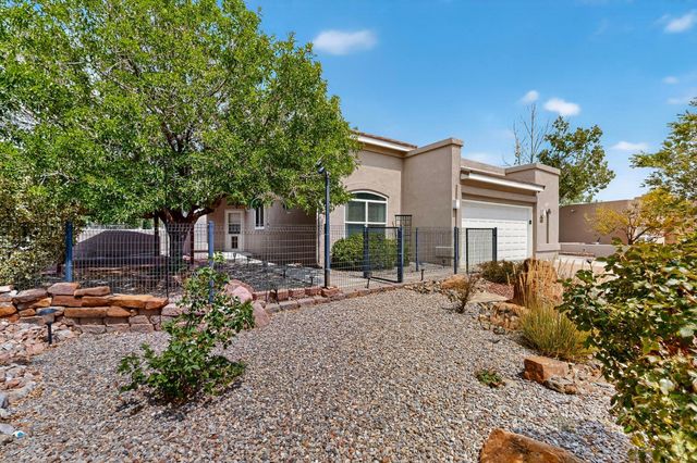 5013 BRIGHTON HILLS Drive NE, Rio Rancho, NM 87144