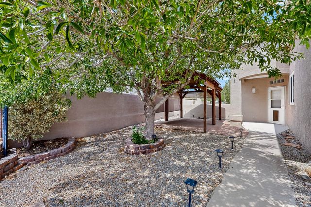 5013 BRIGHTON HILLS Drive NE, Rio Rancho, NM 87144