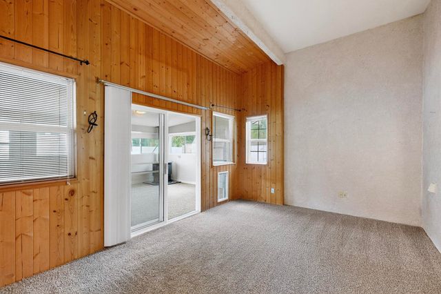 5013 BRIGHTON HILLS Drive NE, Rio Rancho, NM 87144