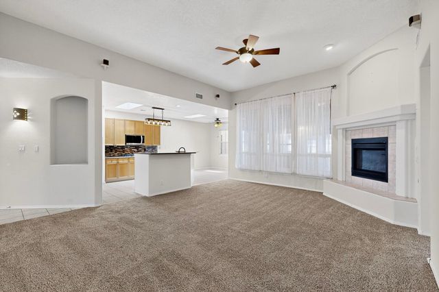 5013 BRIGHTON HILLS Drive NE, Rio Rancho, NM 87144