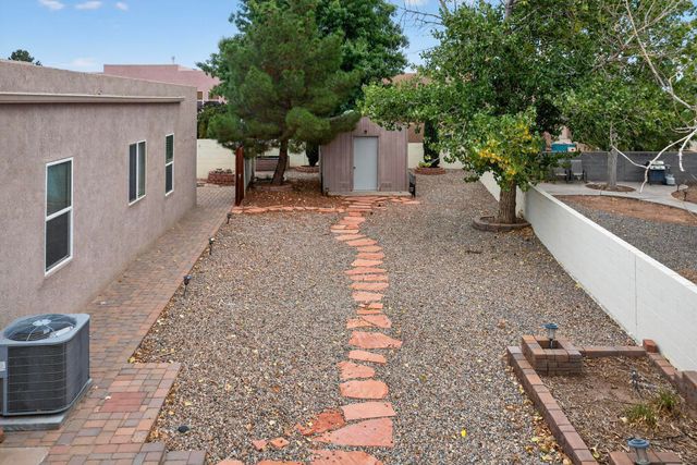 5013 BRIGHTON HILLS Drive NE, Rio Rancho, NM 87144