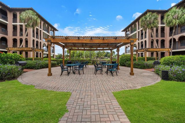 6100 GULFPORT BOULEVARD S 402, Gulfport, FL 33707