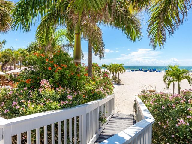 6100 GULFPORT BOULEVARD S 402, Gulfport, FL 33707