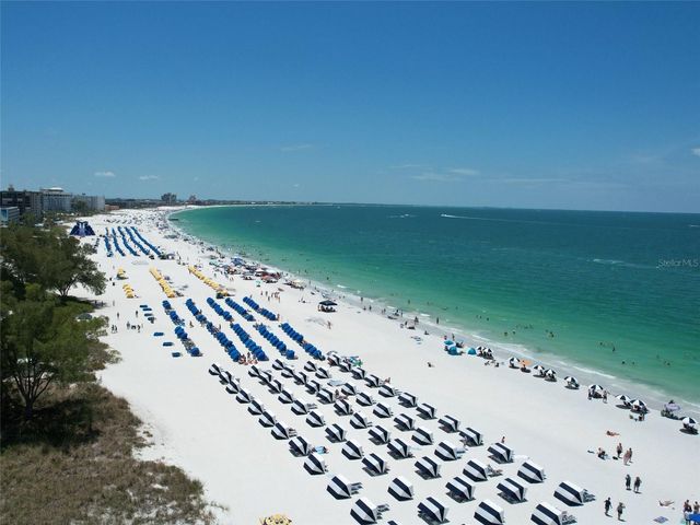 6100 GULFPORT BOULEVARD S 402, Gulfport, FL 33707
