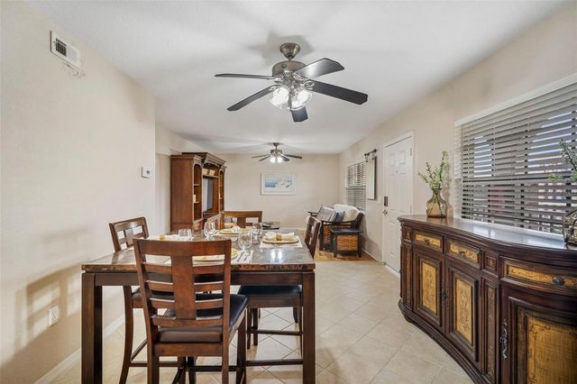 6100 GULFPORT BOULEVARD S 402, Gulfport, FL 33707