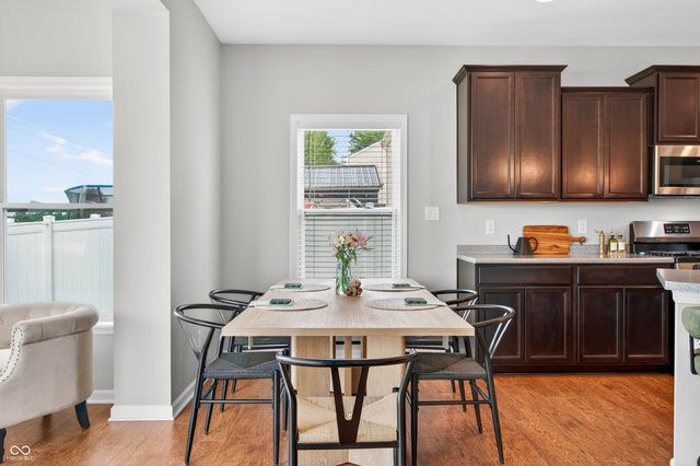 2089 Deer Valley Court, Columbus, IN 47201