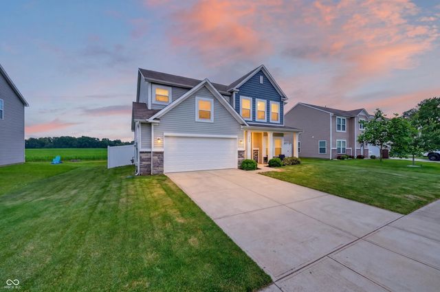 2089 Deer Valley Court, Columbus, IN 47201