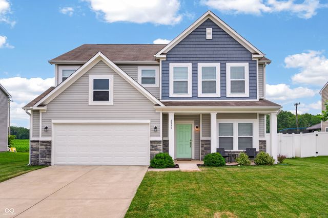 2089 Deer Valley Court, Columbus, IN 47201