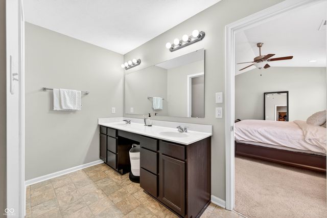 2089 Deer Valley Court, Columbus, IN 47201