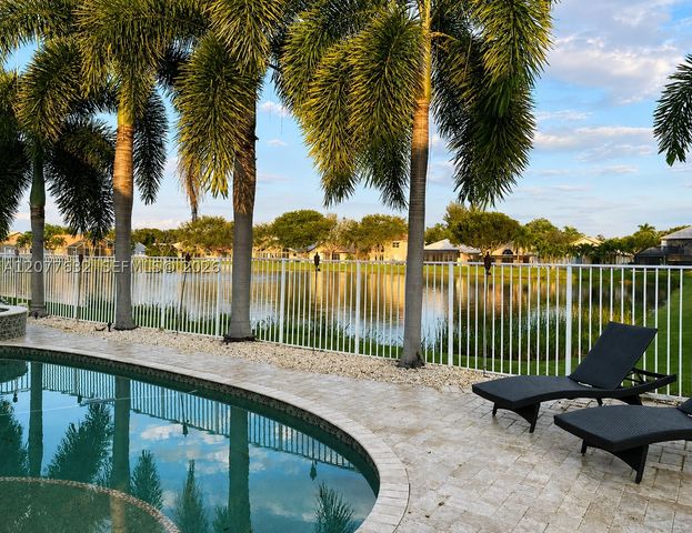 13658 Kiltie Ct, Delray Beach, FL 33446