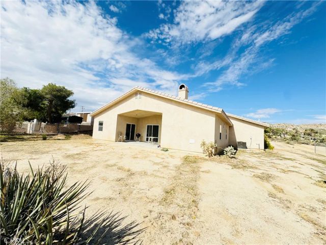 57627 Old Mill, Yucca Valley, CA 92284