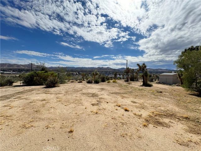 57627 Old Mill, Yucca Valley, CA 92284