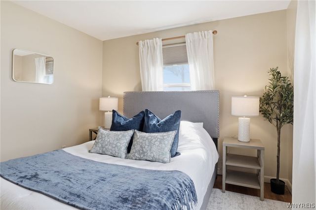 4243 E Frontier Drive, Hamburg, NY 14219