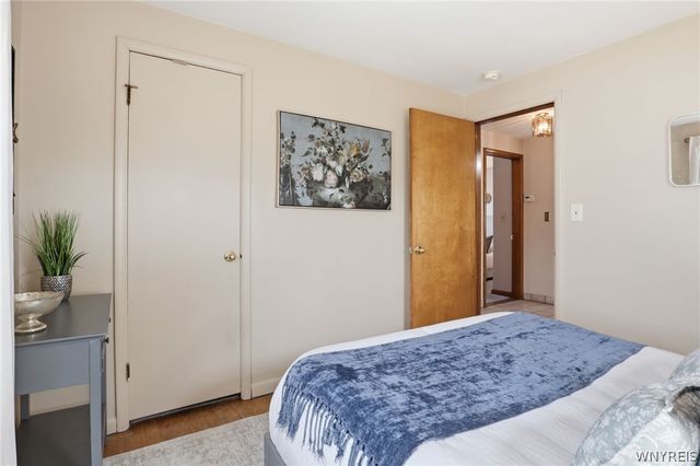 4243 E Frontier Drive, Hamburg, NY 14219