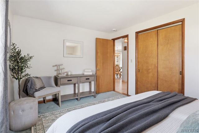 4243 E Frontier Drive, Hamburg, NY 14219