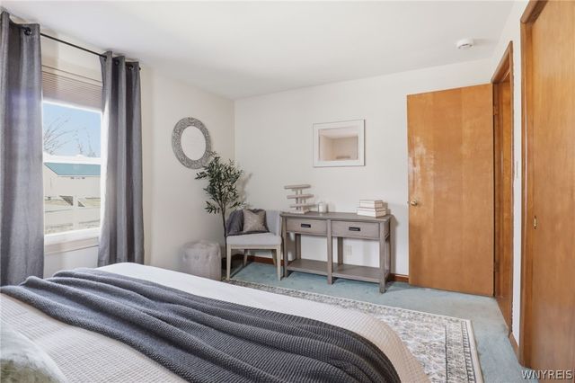 4243 E Frontier Drive, Hamburg, NY 14219