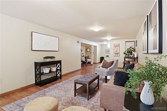 4243 E Frontier Drive, Hamburg, NY 14219