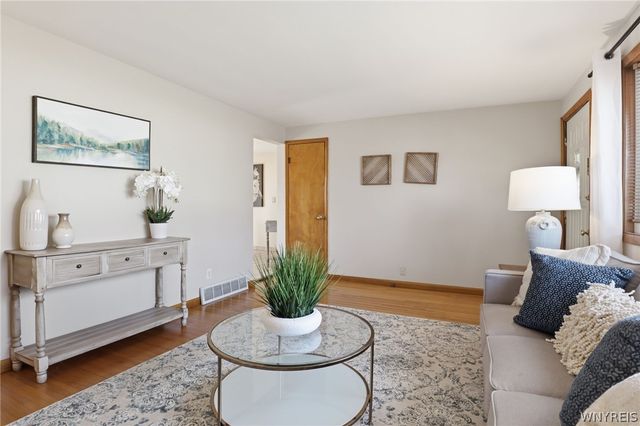 4243 E Frontier Drive, Hamburg, NY 14219