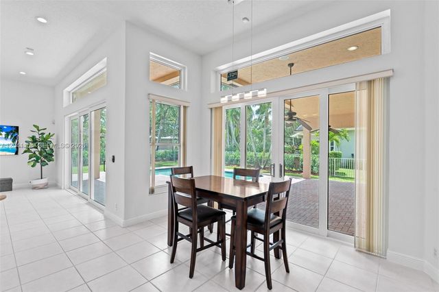 5019 NW 113 Avenue, Coral Springs, FL 33076