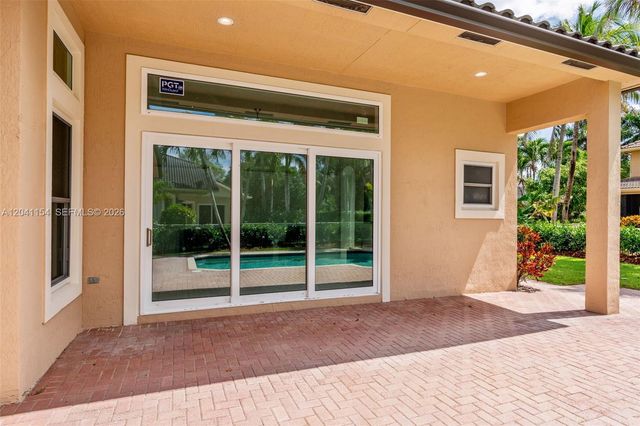 5019 NW 113 Avenue, Coral Springs, FL 33076
