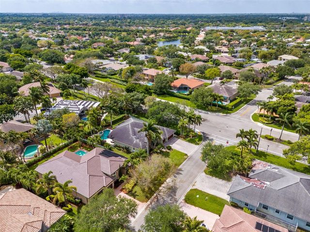 5019 NW 113 Avenue, Coral Springs, FL 33076
