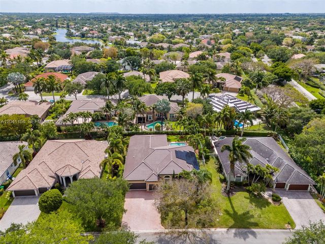 5019 NW 113 Avenue, Coral Springs, FL 33076