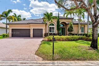 5019 NW 113 Avenue, Coral Springs, FL 33076