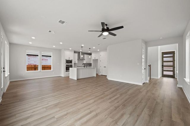 218 Grayson Elm Pass, Dripping Springs, TX 78620