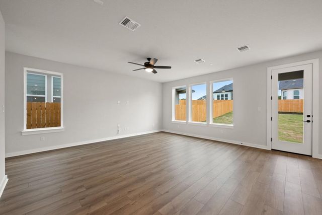218 Grayson Elm Pass, Dripping Springs, TX 78620