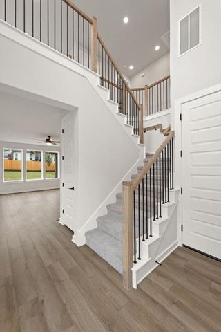 218 Grayson Elm Pass, Dripping Springs, TX 78620
