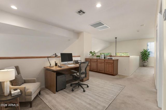 10438 E KNOWLES Avenue, Mesa, AZ 85209