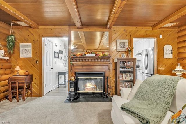 613 Mill Landing RD, Chesapeake, VA 23322