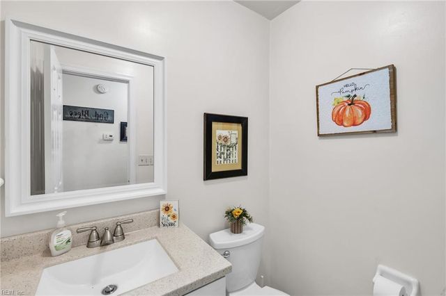 613 Mill Landing RD, Chesapeake, VA 23322