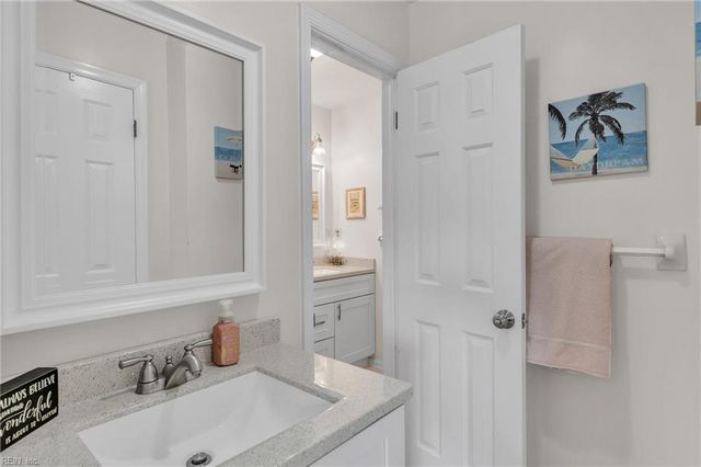 613 Mill Landing RD, Chesapeake, VA 23322