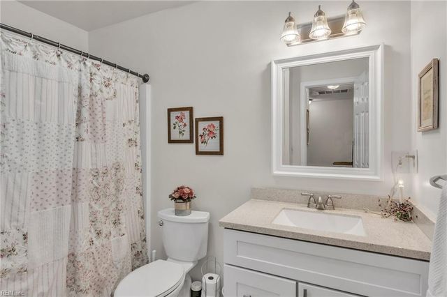 613 Mill Landing RD, Chesapeake, VA 23322