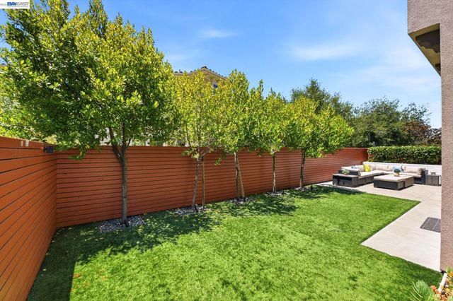 1980 Castillejo Way, Fremont, CA 94539