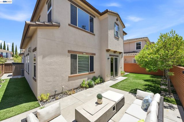 1980 Castillejo Way, Fremont, CA 94539