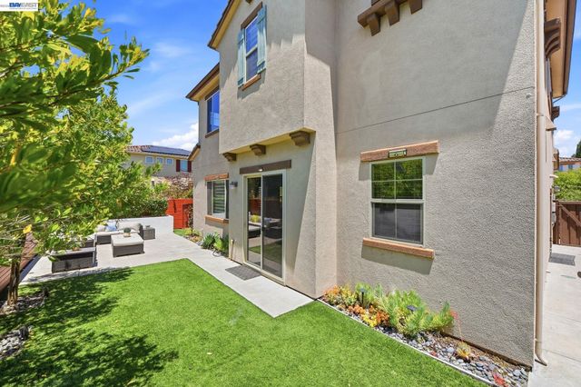 1980 Castillejo Way, Fremont, CA 94539