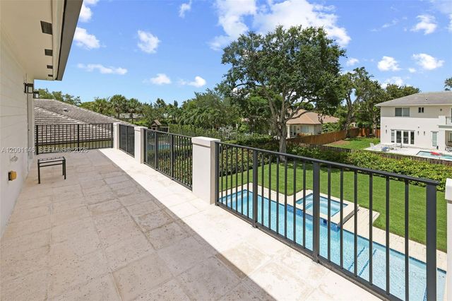 14831 SW 93rd Ct, Miami, FL 33176