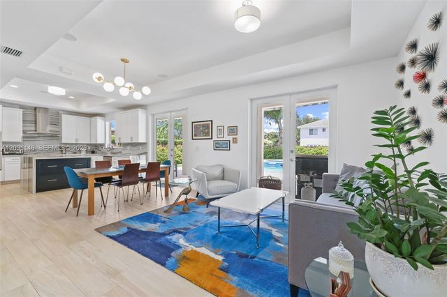 14831 SW 93rd Ct, Miami, FL 33176