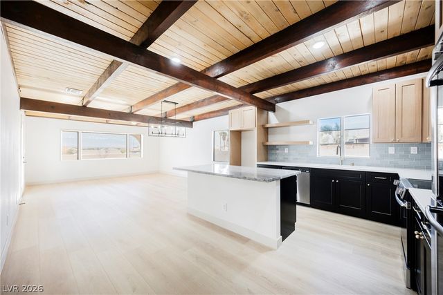 649 Wilshire Boulevard, Las Vegas, NV 89110