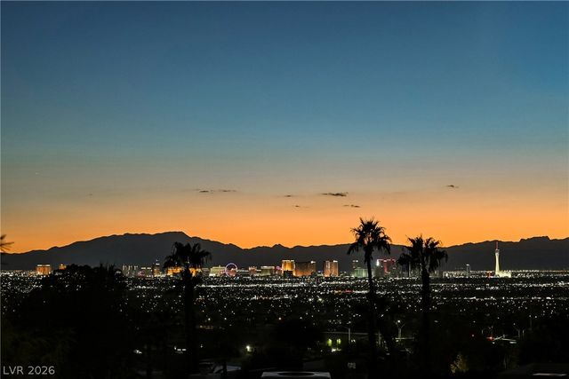 649 Wilshire Boulevard, Las Vegas, NV 89110