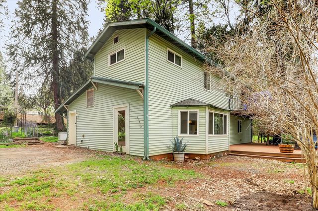 11312 Alpine Ln, Grass Valley, CA 95945